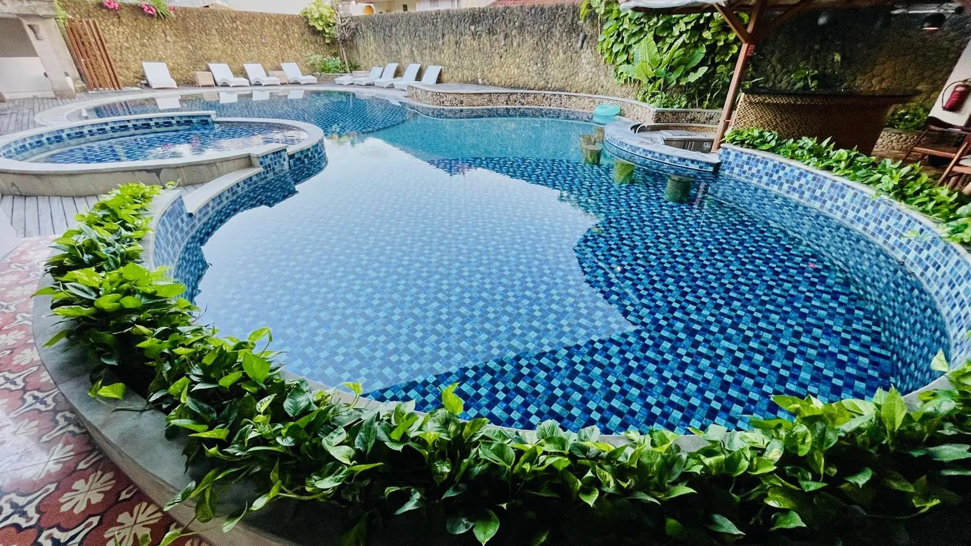 Bali King Suite 511 - Pool, Wi-Fi, Kitchen, Ac, Private Bathroom Семиньяк Апартаменты